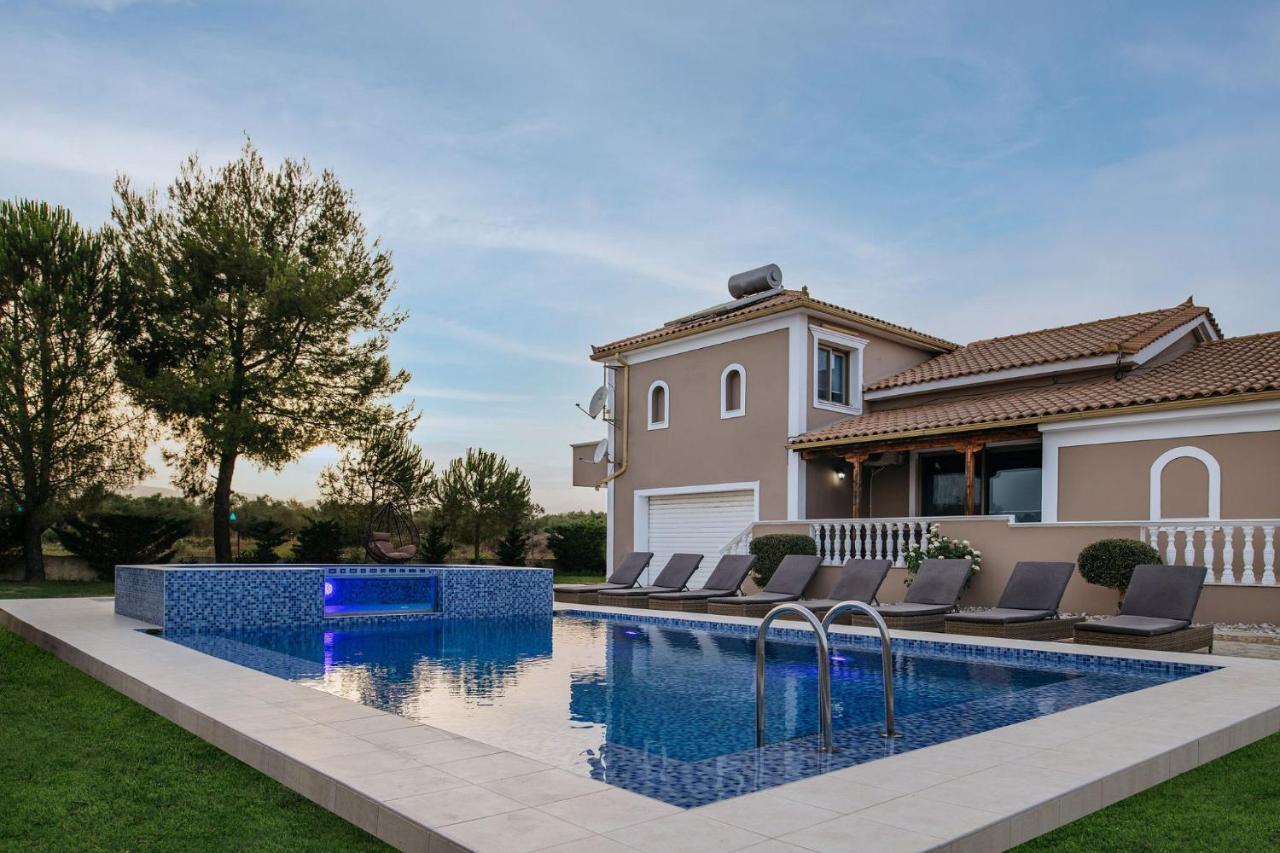 Paradise Villa
